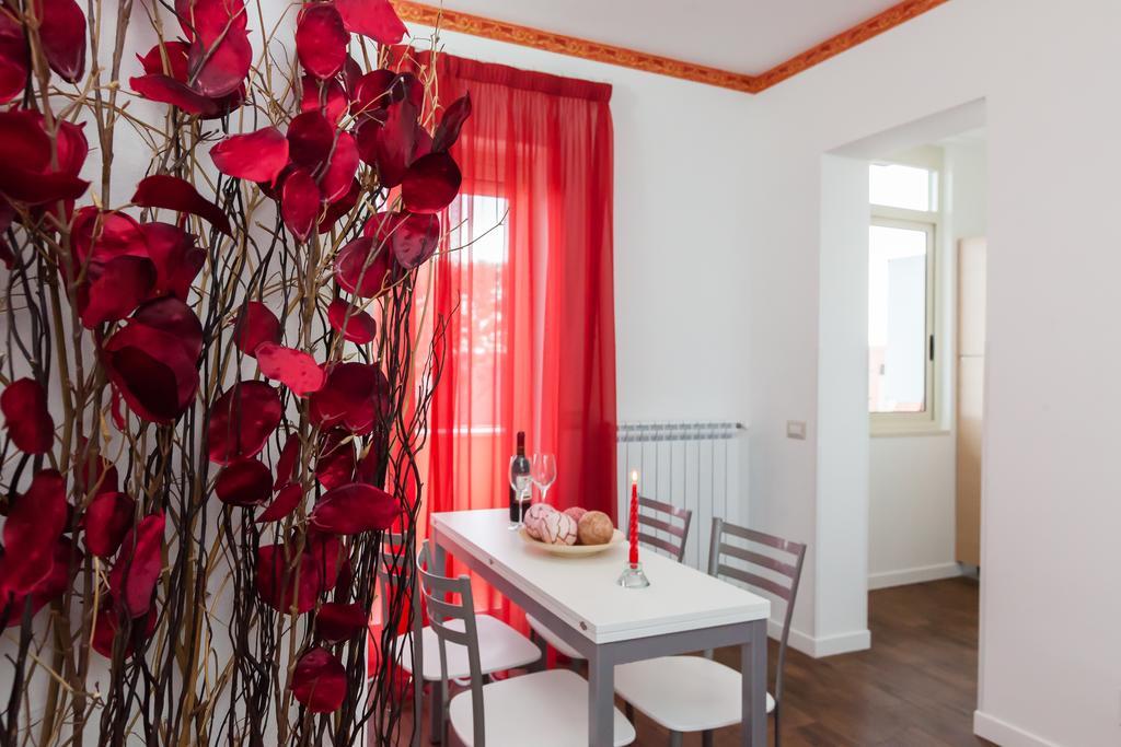 Almes Apartments Rome Room photo
