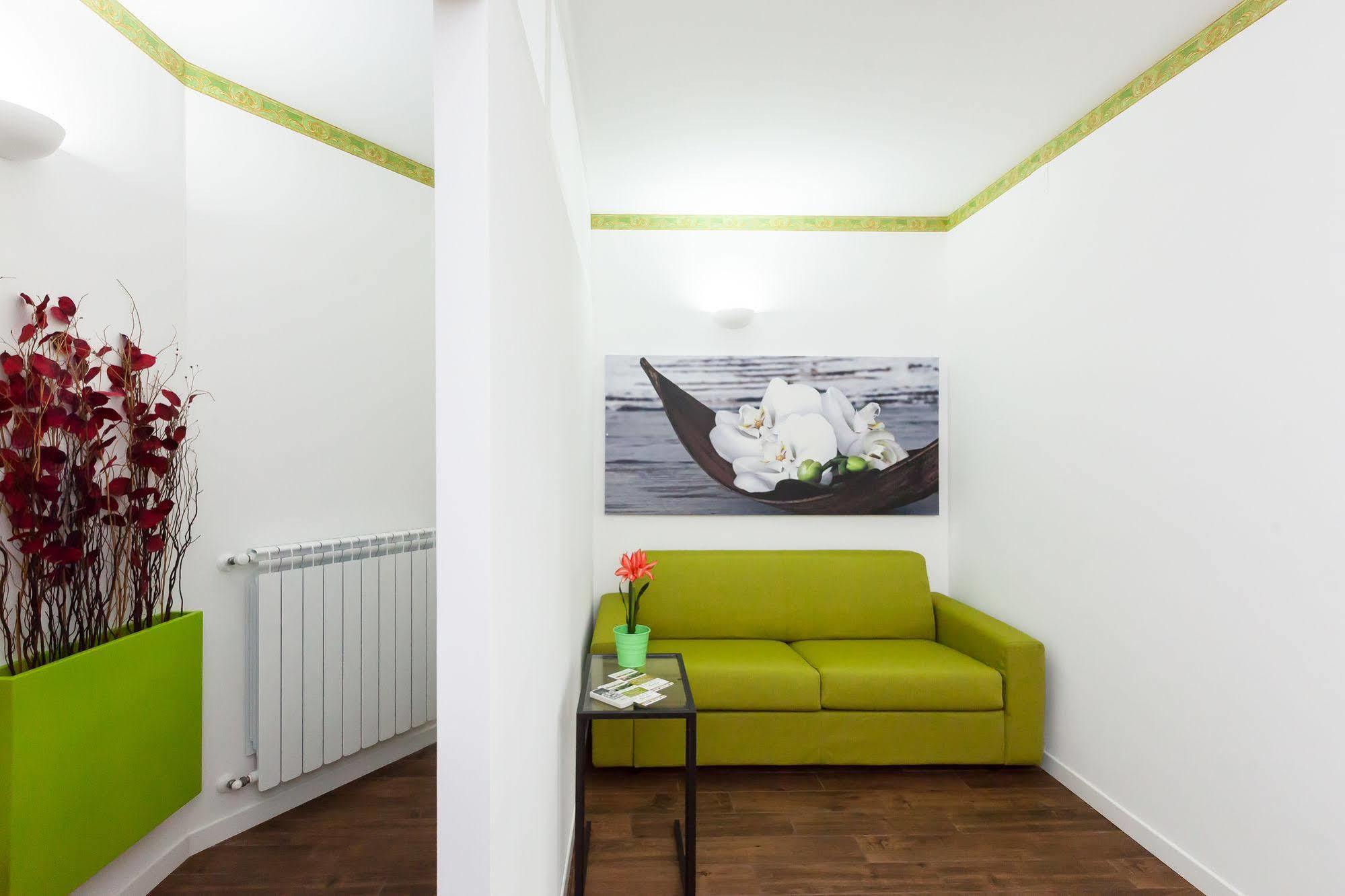 Almes Apartments Rome Exterior photo