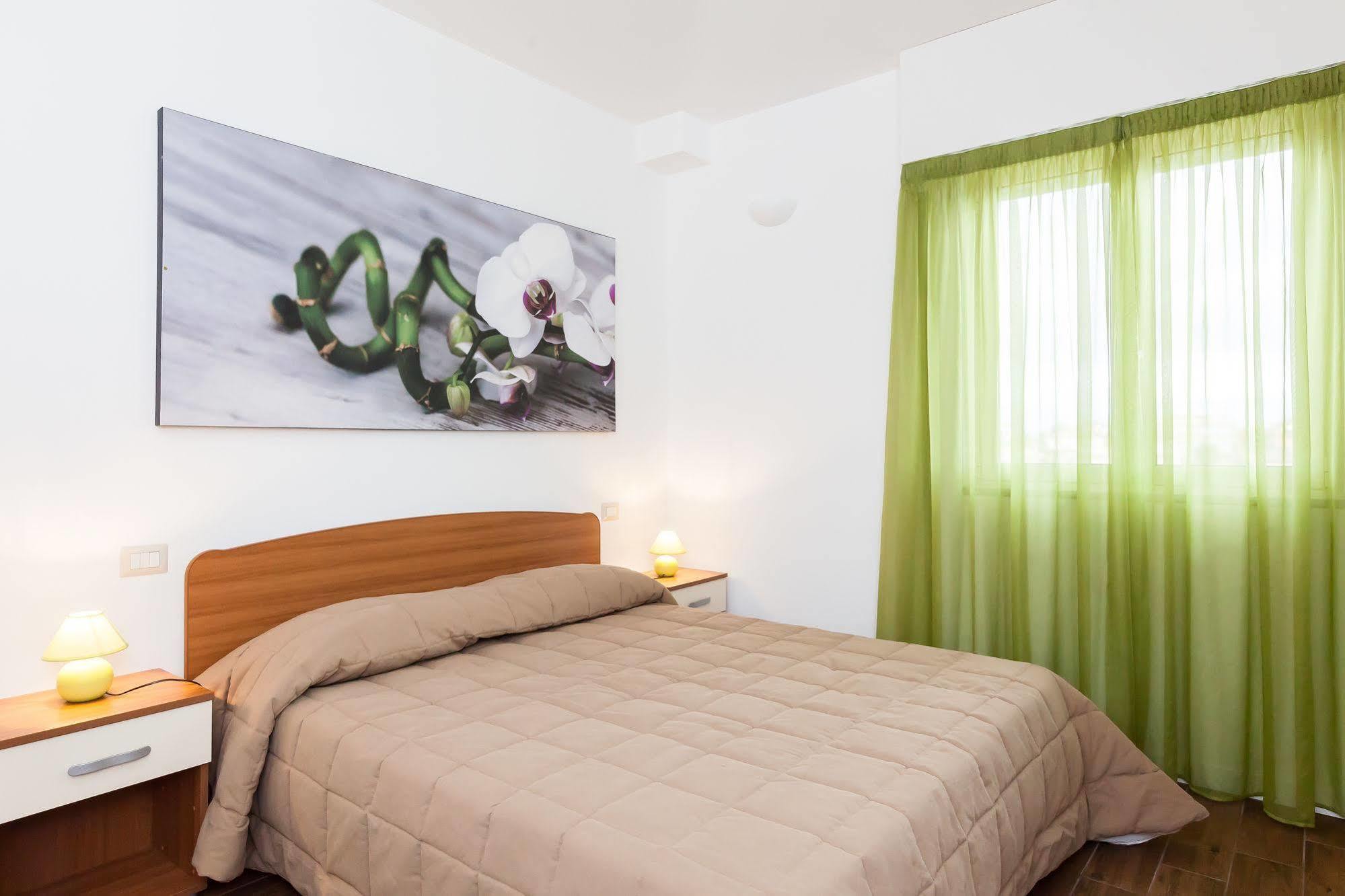 Almes Apartments Rome Exterior photo